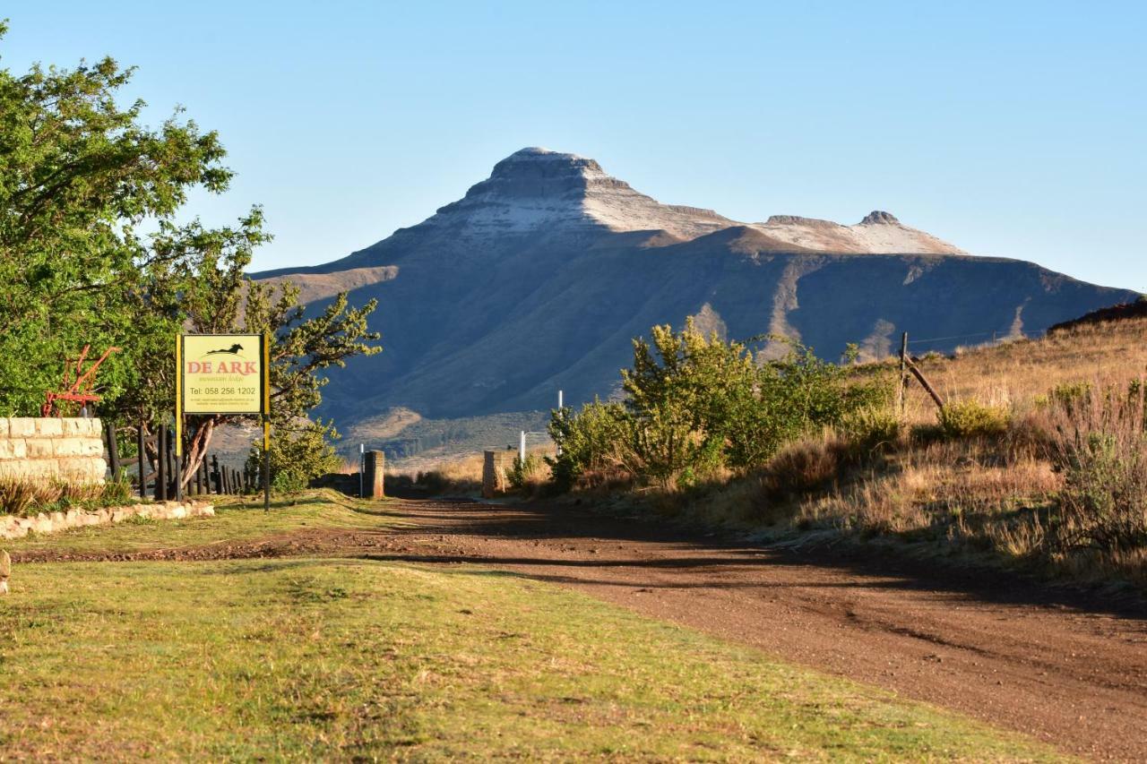 De Ark Mountain Lodge Кларенс Екстериор снимка